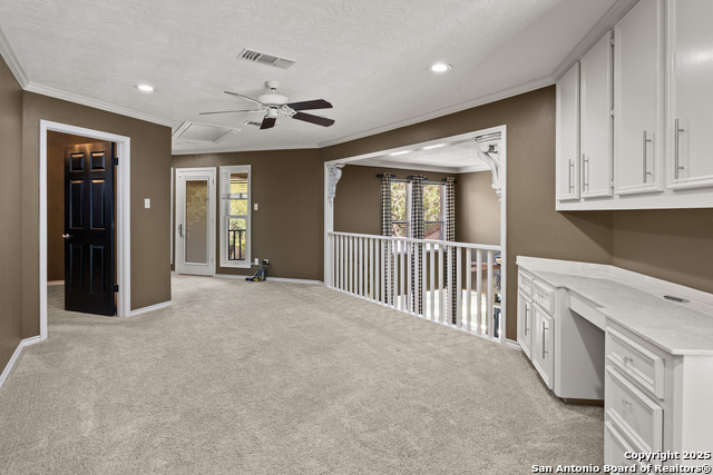 Listing photo id 30 for 7822 Timber Top