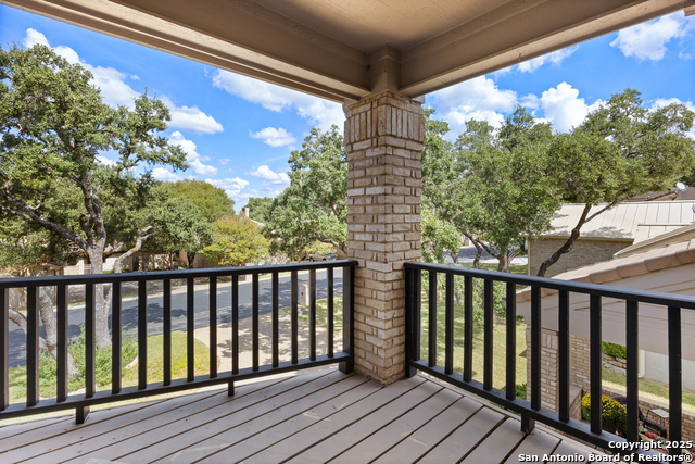 Listing photo id 36 for 7822 Timber Top