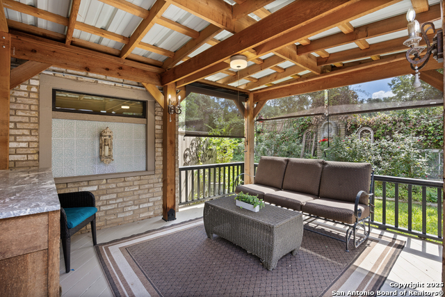 Listing photo id 43 for 7822 Timber Top