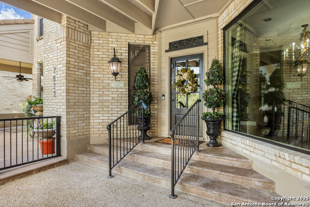 Listing photo id 4 for 7822 Timber Top