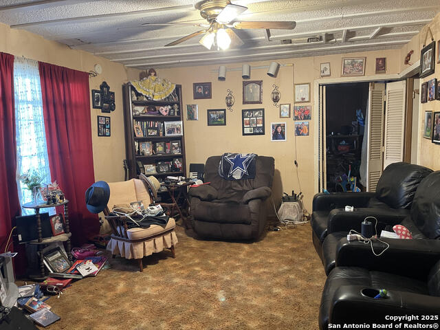 Image 6 of 16 For 326 Laurelwood Dr
