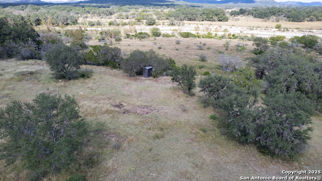 Listing photo id 34 for 2554 Cr 380  