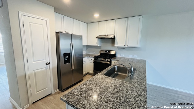 Image 4 of 23 For 8547 Western Tanager