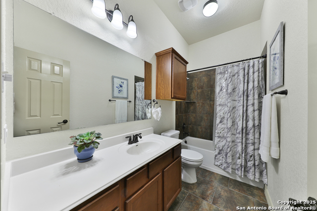 Image 17 of 52 For 10811 Newcroft