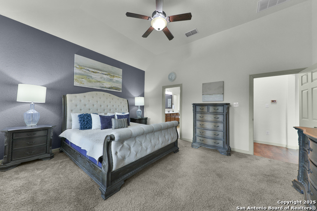 Image 23 of 52 For 10811 Newcroft