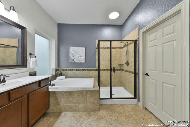 Image 26 of 52 For 10811 Newcroft