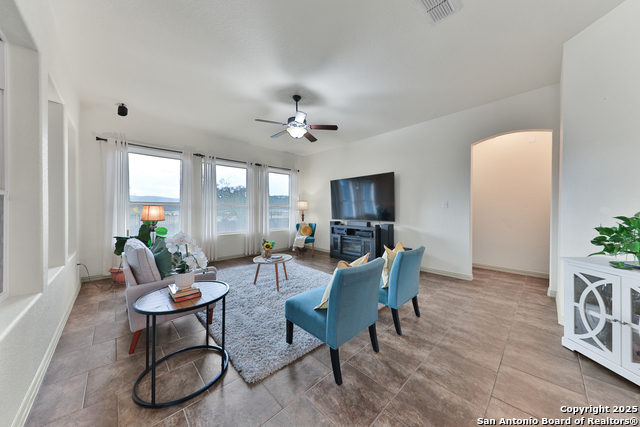 Image 29 of 52 For 10811 Newcroft