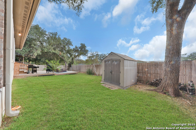 Image 43 of 52 For 10811 Newcroft