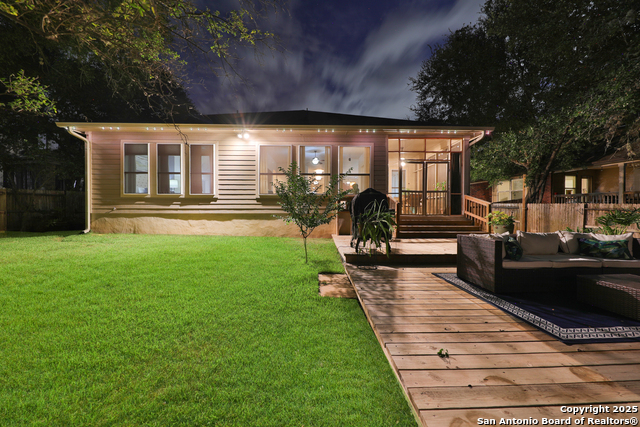 Image 49 of 52 For 10811 Newcroft