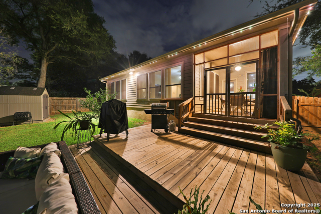 Image 50 of 52 For 10811 Newcroft