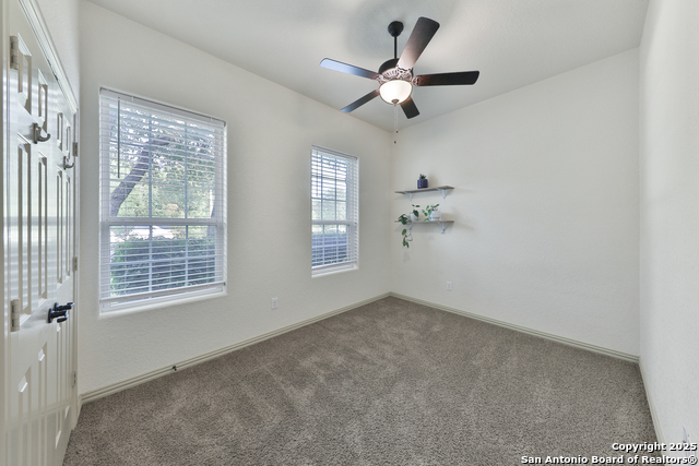 Image 9 of 52 For 10811 Newcroft