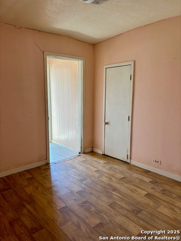 Image 3 of 12 For 732 Mesquite E