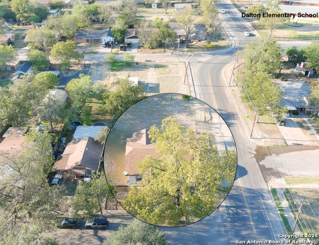 Image 9 of 12 For 732 Mesquite E