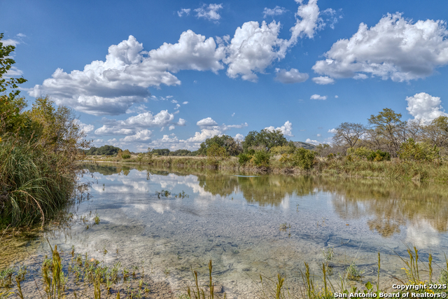 Listing photo id 16 for 2554 Cr 380  