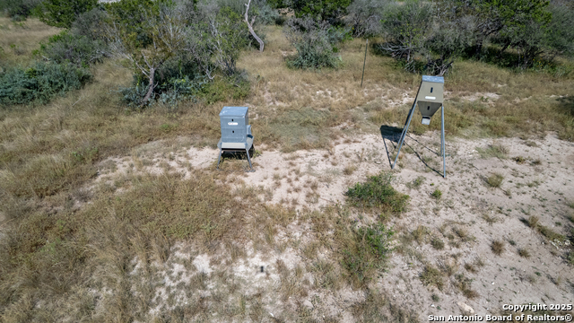 Listing photo id 30 for 2554 Cr 380  