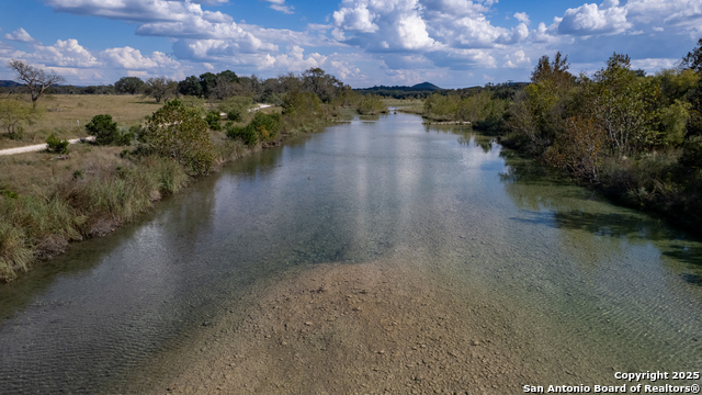 Listing photo id 36 for 2554 Cr 380  