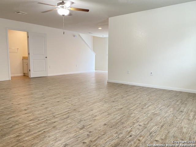 Image 3 of 21 For 10531 Legacy Cove