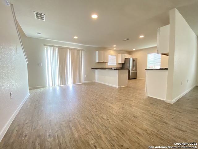 Image 5 of 21 For 10531 Legacy Cove