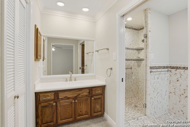 Listing photo id 20 for 31822 High Ridge Dr.