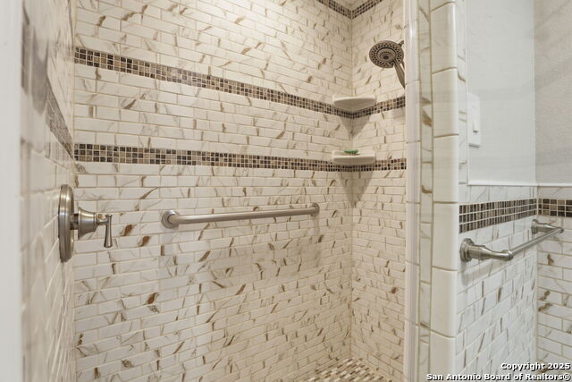Listing photo id 22 for 31822 High Ridge Dr.