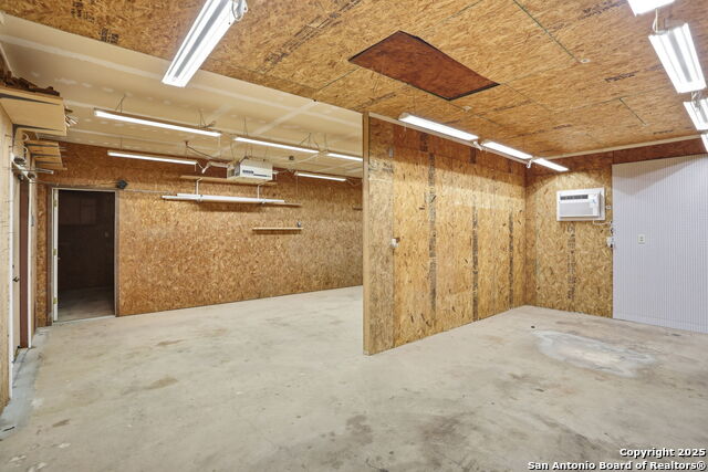 Listing photo id 28 for 31822 High Ridge Dr.