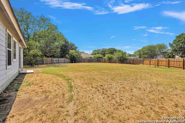 Listing photo id 16 for 6019 Old Corral