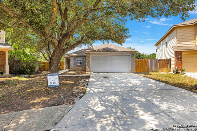 Listing photo id 0 for 6019 Old Corral