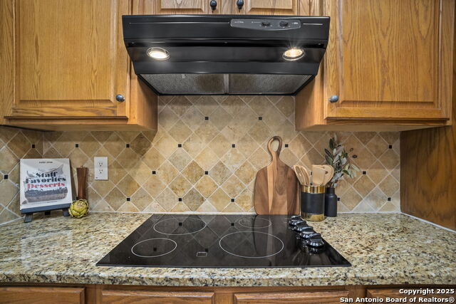 Listing photo id 11 for 12 Weatherford