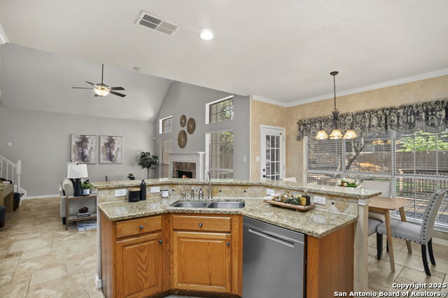 Listing photo id 13 for 12 Weatherford