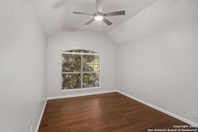 Listing photo id 22 for 12 Weatherford