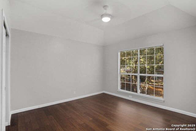 Listing photo id 26 for 12 Weatherford