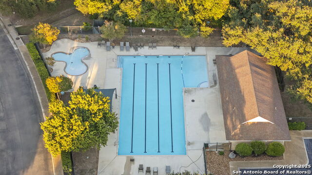 Listing photo id 35 for 12 Weatherford