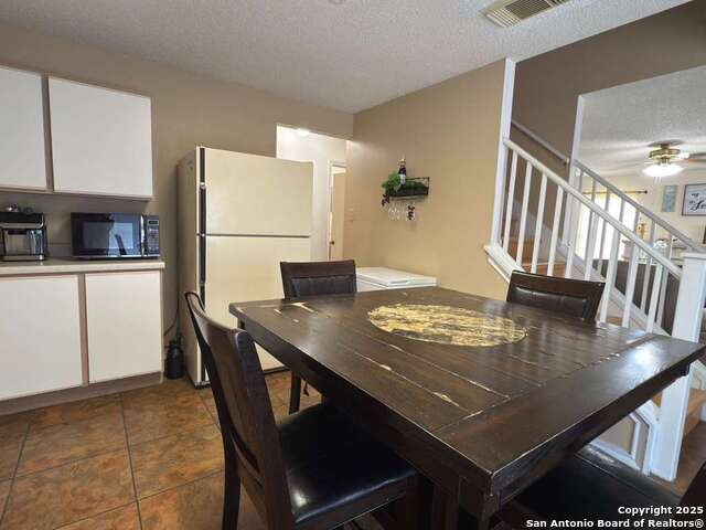 Image 11 of 31 For 6643 Beech Trail