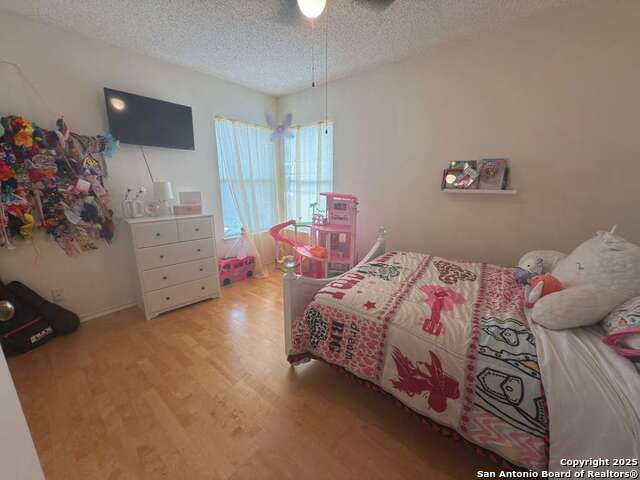 Image 16 of 31 For 6643 Beech Trail