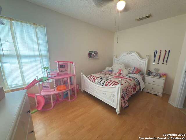 Image 17 of 31 For 6643 Beech Trail