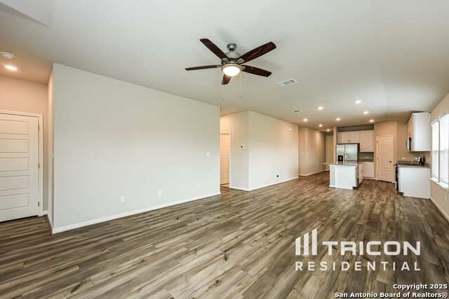 Image 3 of 21 For 5814 Nyla Way