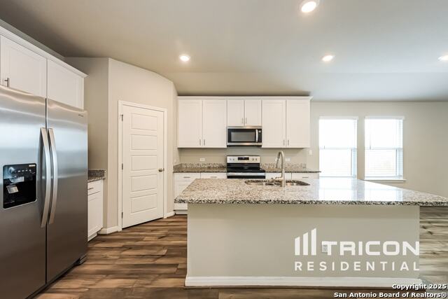 Image 4 of 21 For 5814 Nyla Way