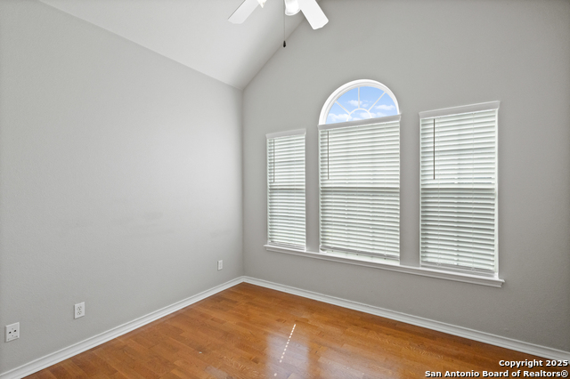 Image 25 of 31 For 1654 Hawks Tree