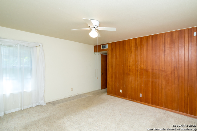 Image 21 of 41 For 8815 Sagebrush