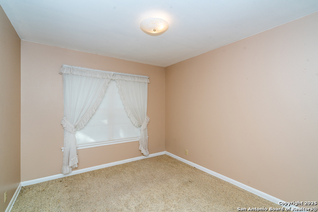 Image 22 of 41 For 8815 Sagebrush