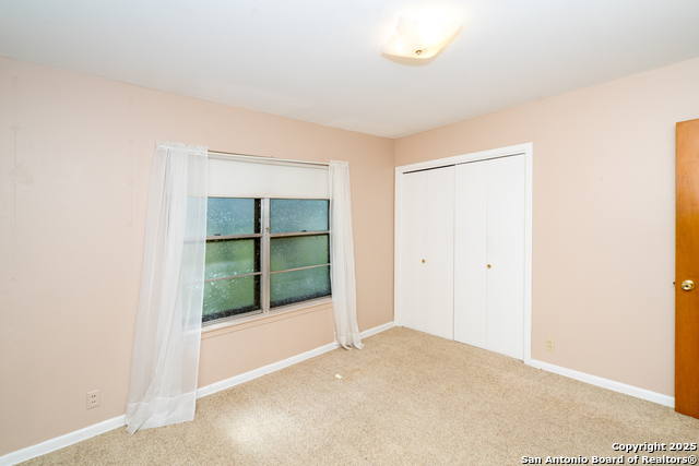 Image 34 of 41 For 8815 Sagebrush