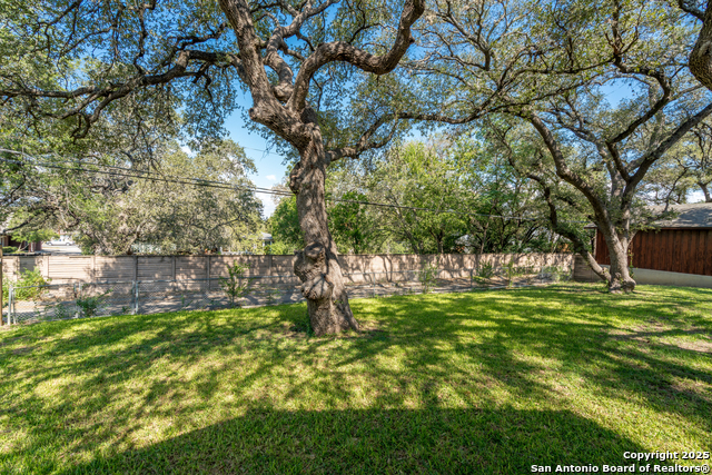 Image 35 of 41 For 8815 Sagebrush