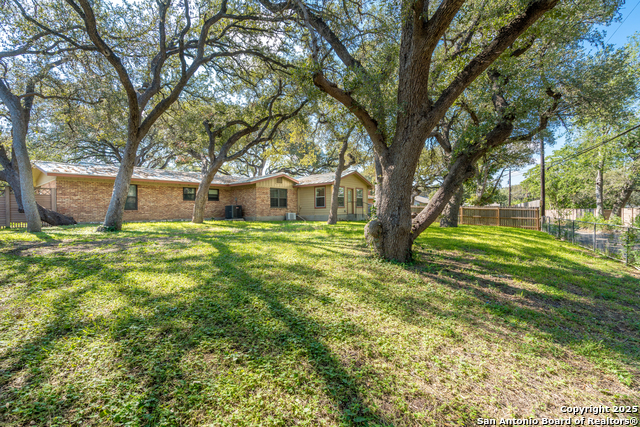 Image 37 of 41 For 8815 Sagebrush