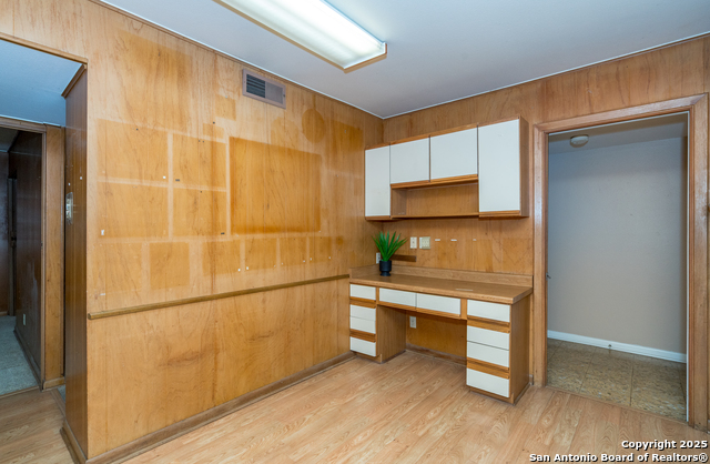 Image 6 of 41 For 8815 Sagebrush