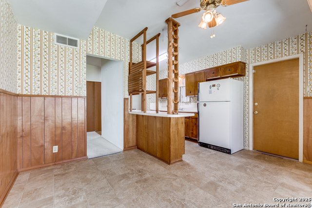 Image 18 of 25 For 1015 Mount Serolod