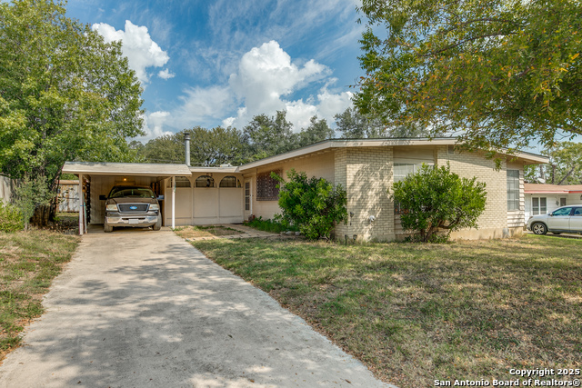 Image 24 of 25 For 1015 Mount Serolod