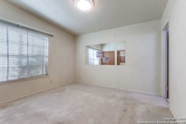 Image 3 of 25 For 1015 Mount Serolod