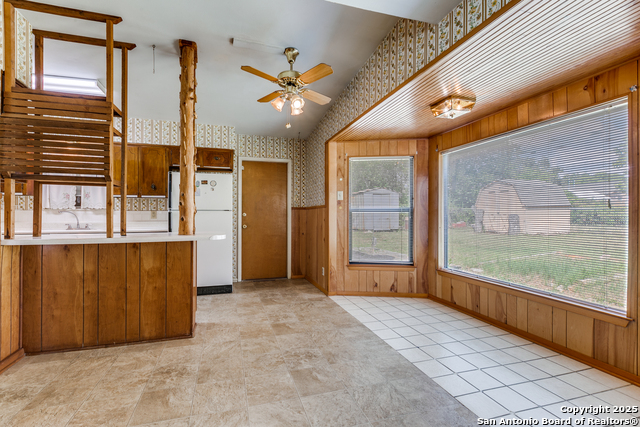 Image 4 of 25 For 1015 Mount Serolod