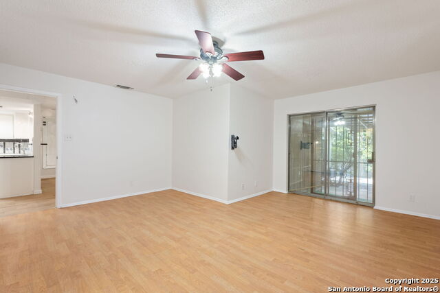 Image 15 of 25 For 11613 Whisper Valley