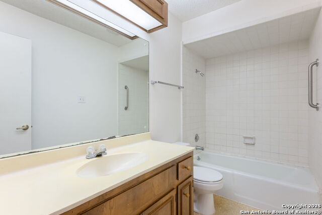 Image 19 of 25 For 11613 Whisper Valley